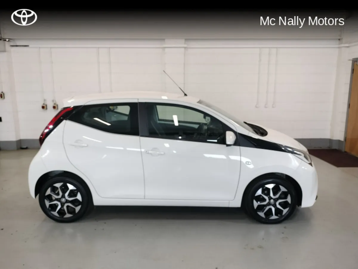 Toyota Aygo 1.0 5DR X-PLAY - Image 4