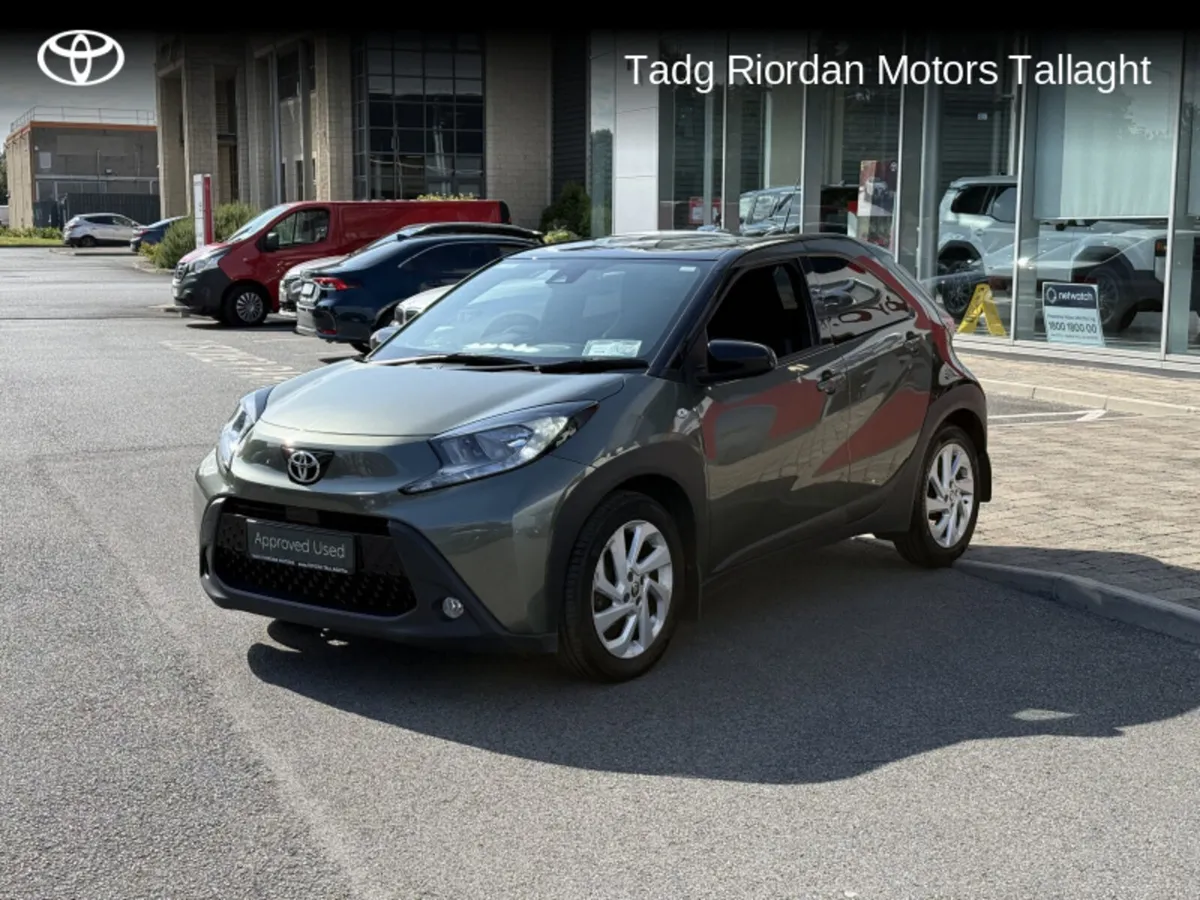 Toyota Aygo X DESIGN 4DR - Image 3