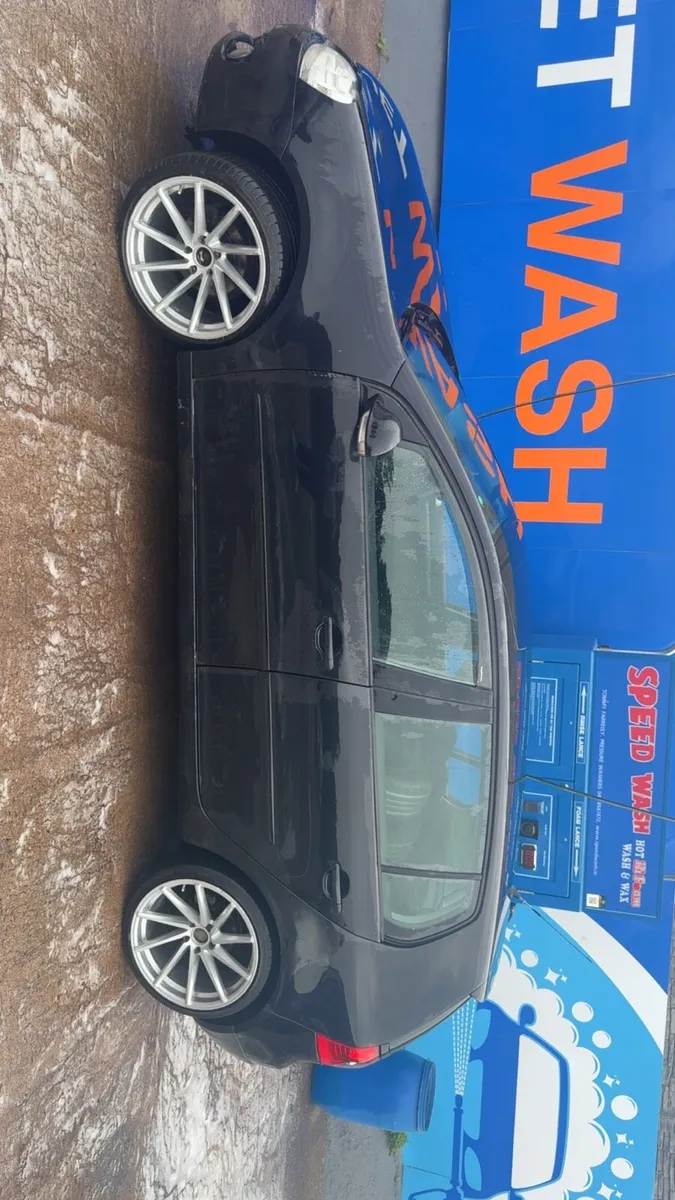 Car - Image 3