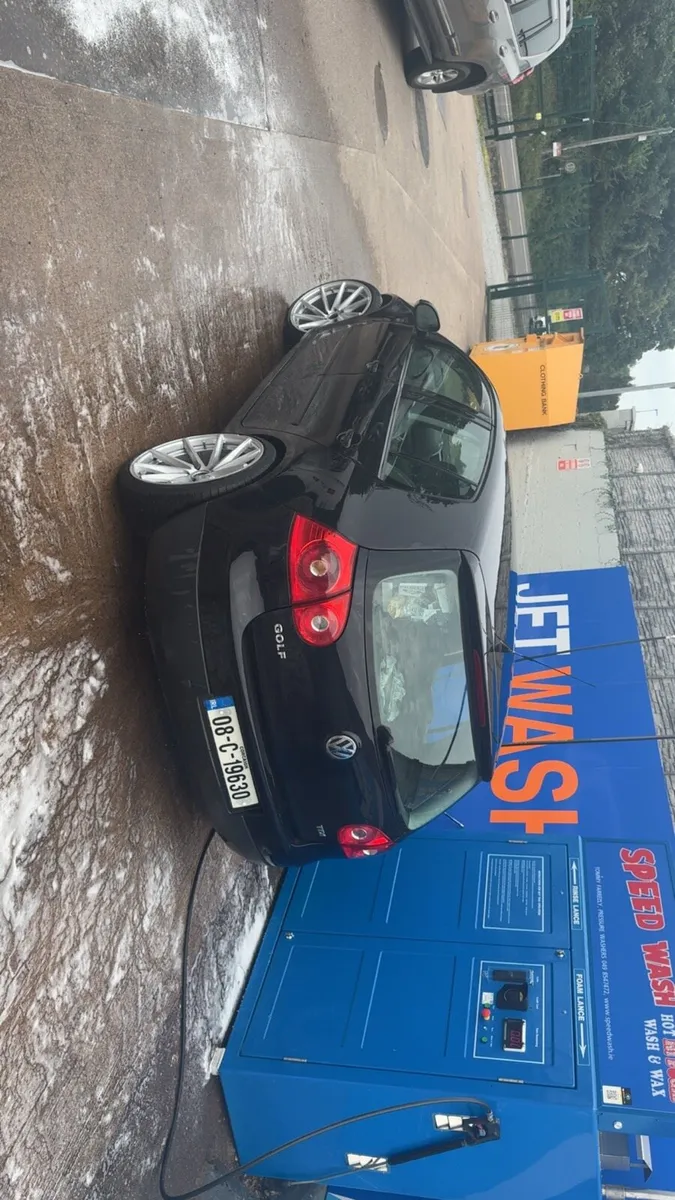 Car - Image 4