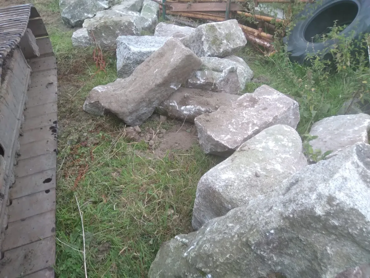 Large Granite Selection for Sale - Image 3
