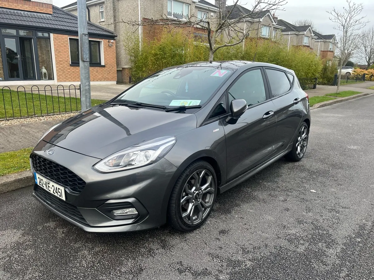Ford fiesta ST- line X - Image 1