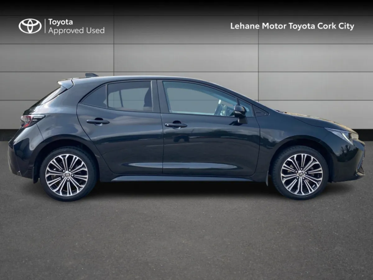 Toyota Corolla 1.8 - Image 3