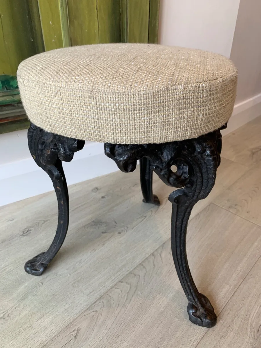 Cast iron stool - Image 1