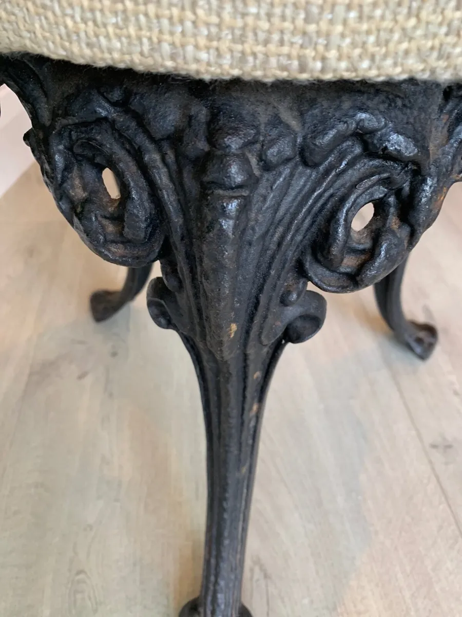 Cast iron stool - Image 2
