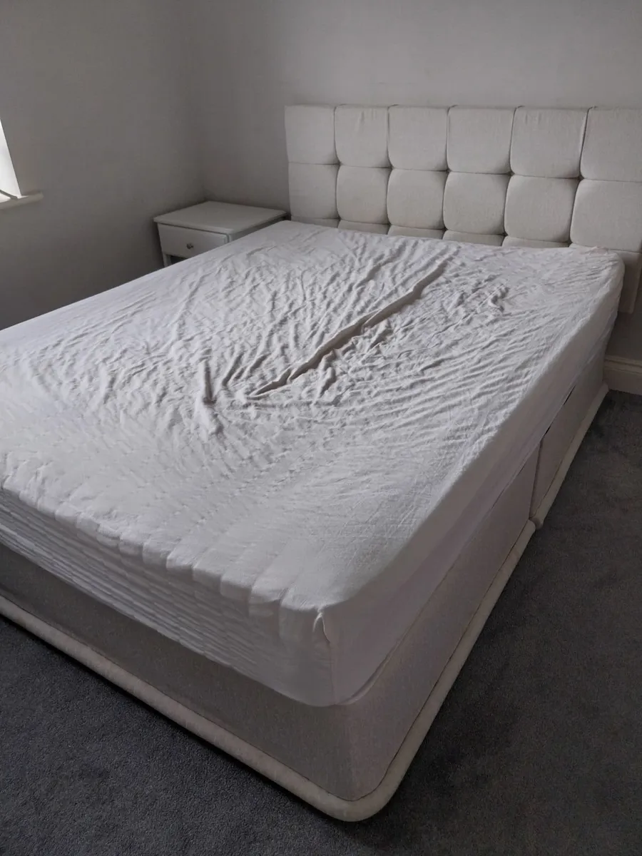 King size bed+ mattress - Image 2