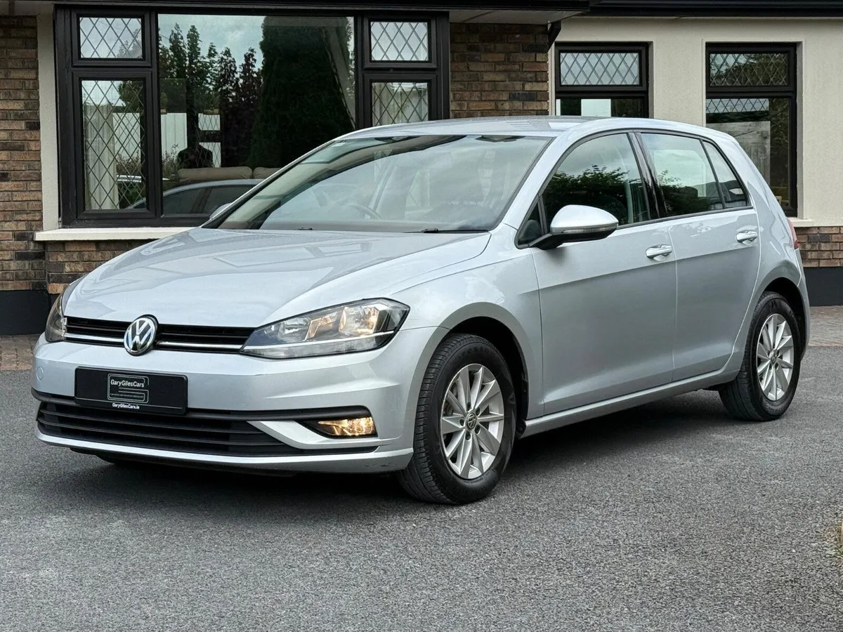 181 Volkswagen Golf Trendline! - Image 3