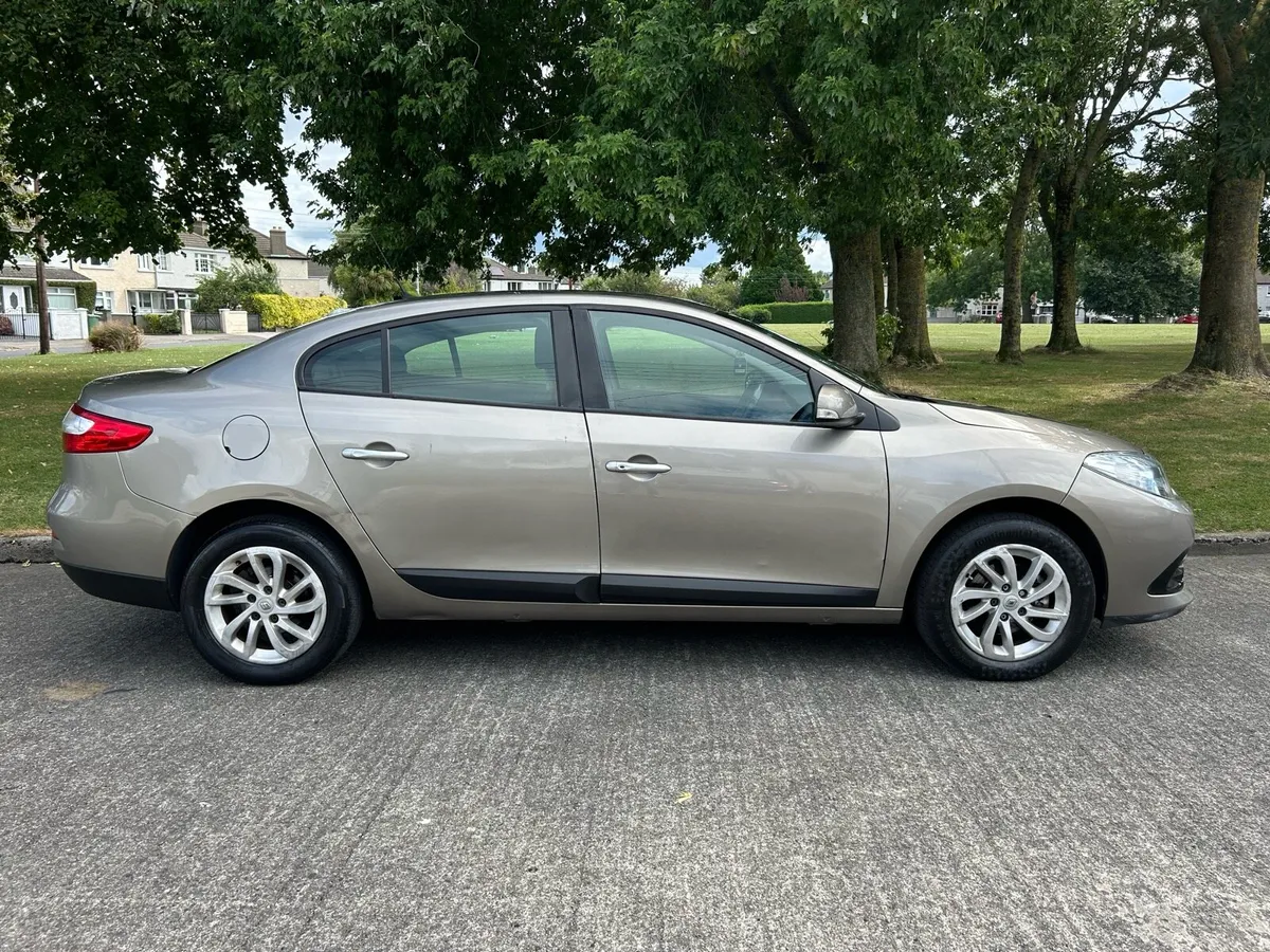 2013 Renault Fluence 1.5 DCI Automatic // New NCT - Image 2