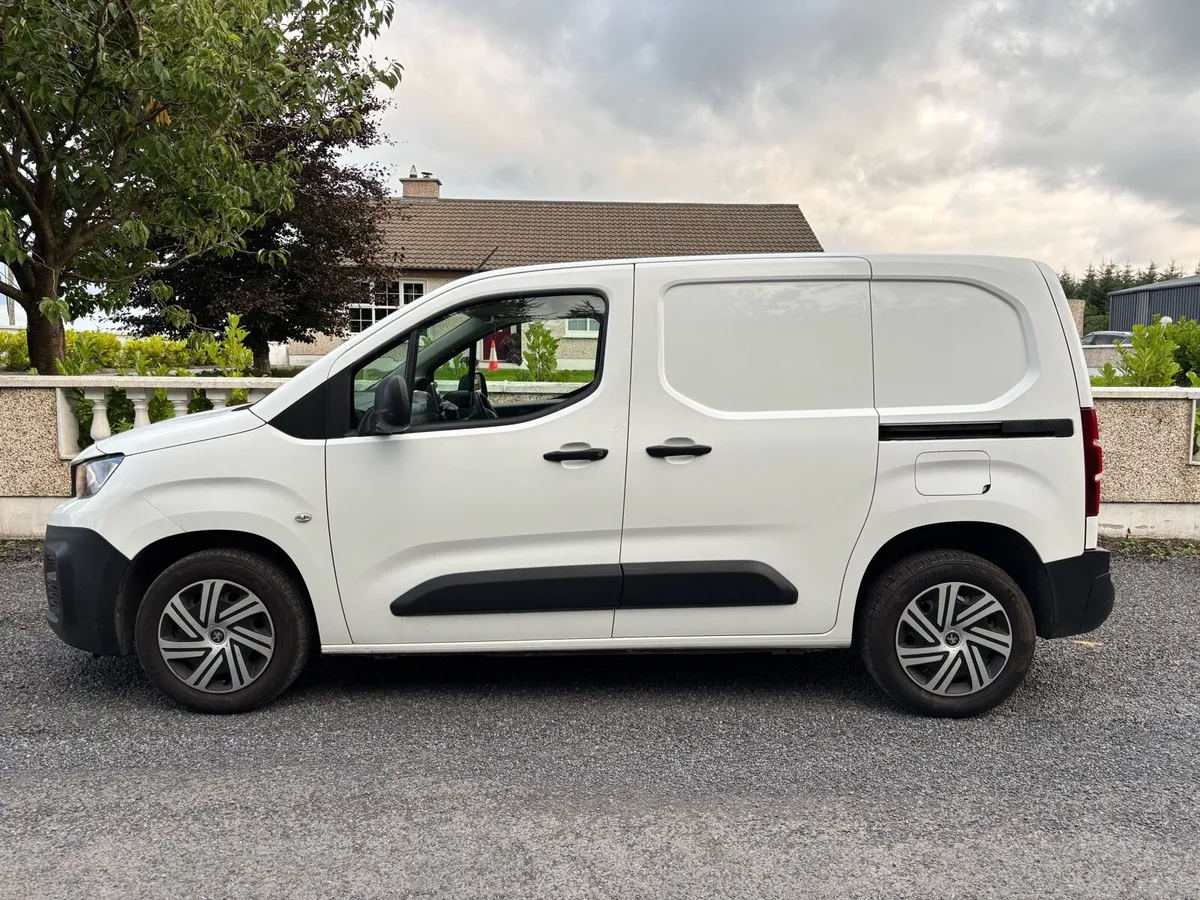 Peugeot Partner no vat - Image 3