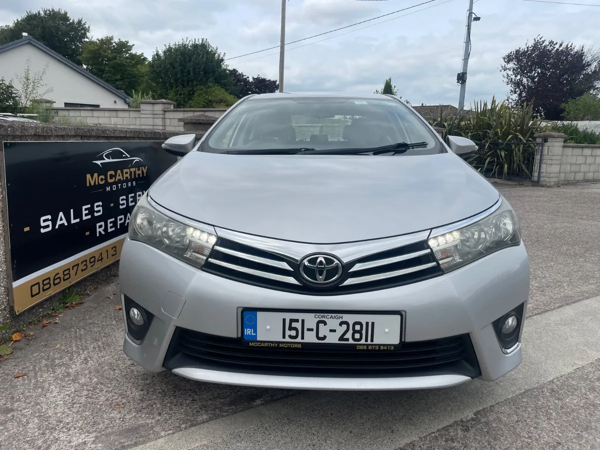 Toyota Corolla 2015 - Image 2