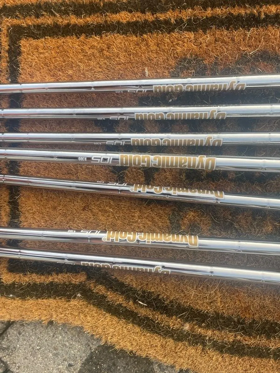 Mizuno JPX 923 Forged irons. Right handed - Image 1