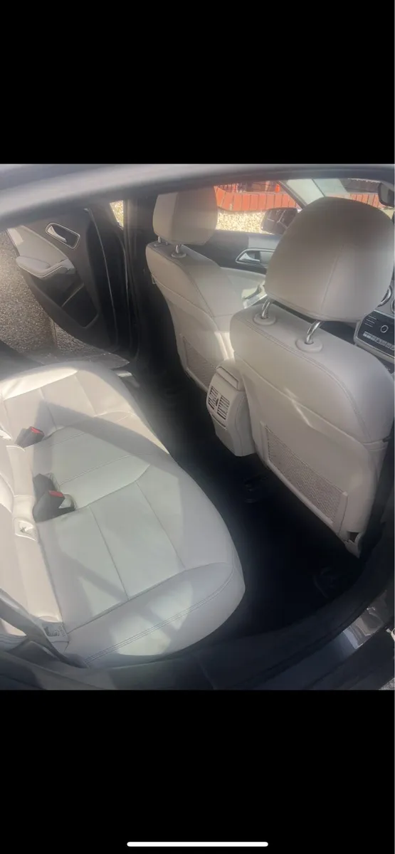 A Class Mercedes - Image 4