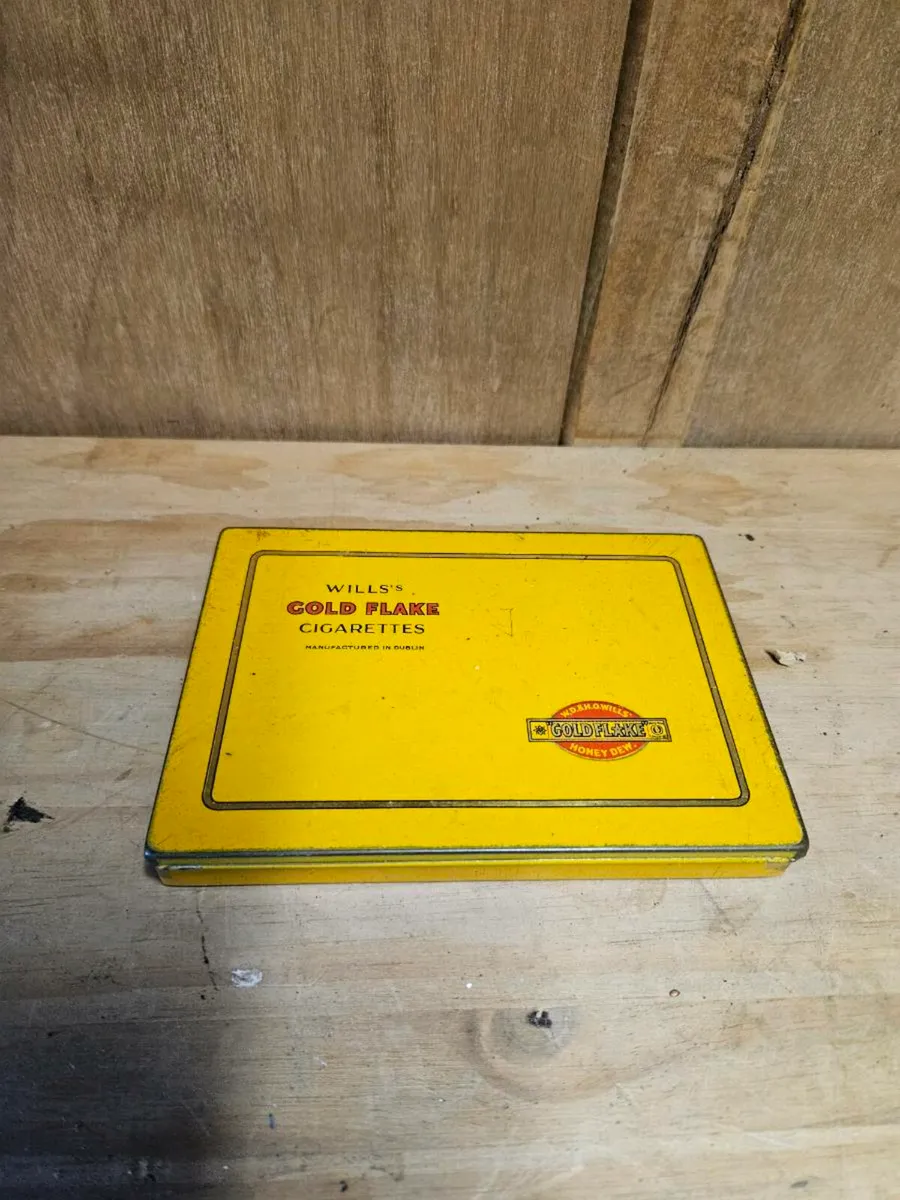 Vintage Gold Flake Tin - Image 1