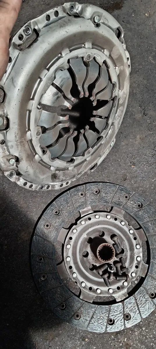 Renault,Nissan Qashqai,Duster flywheel &clutch LUK - Image 3