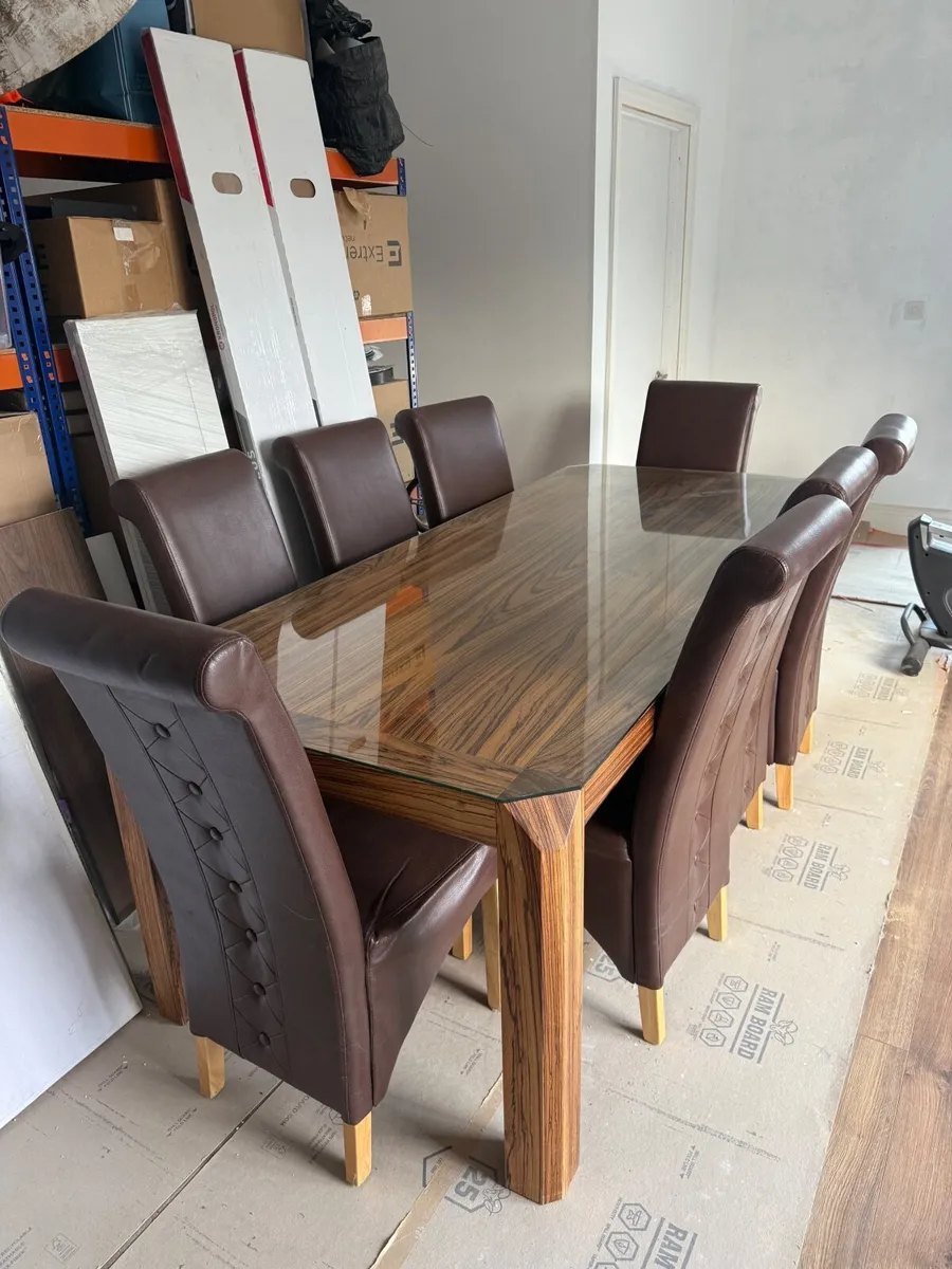 Kitchen Table - Image 1