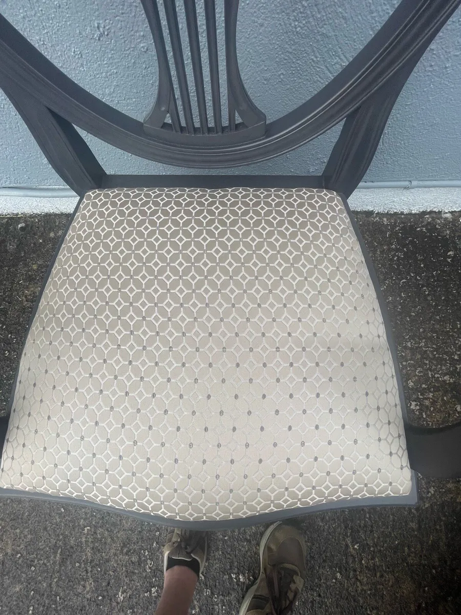 Chairs - Image 4