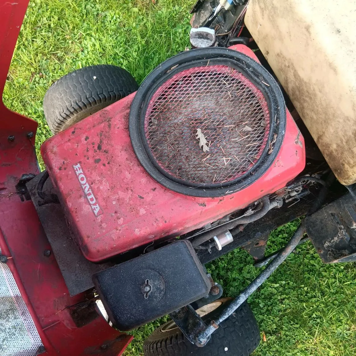 Replacement engines 4 ride on mowers - Image 2