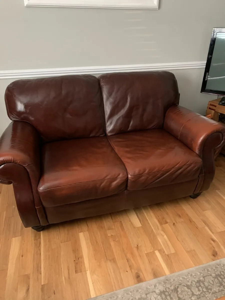 3,2,1, Brown leather suite - Image 2