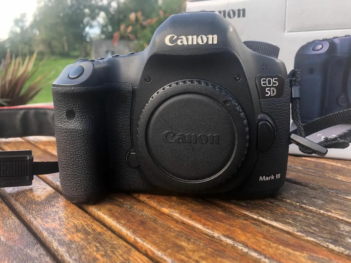 Canon 5D Mk3 for sale - Image 2
