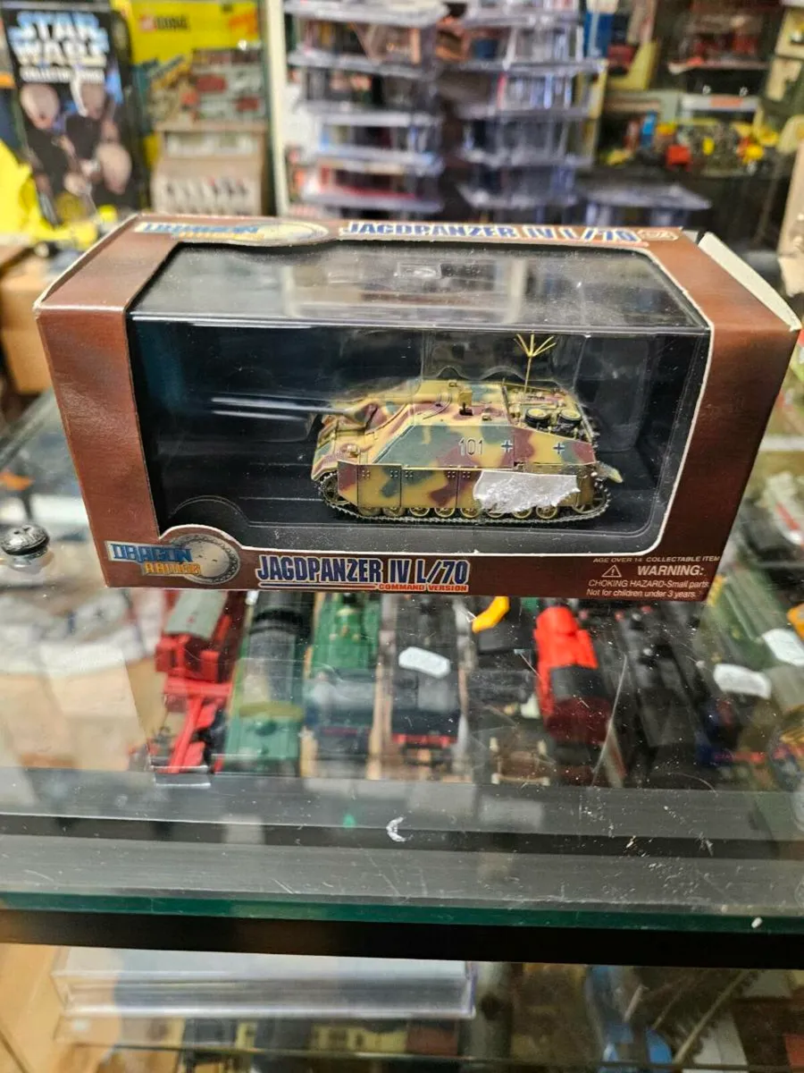 Corgi Dragon Armour German WW2 Jadgpanzer - Image 1