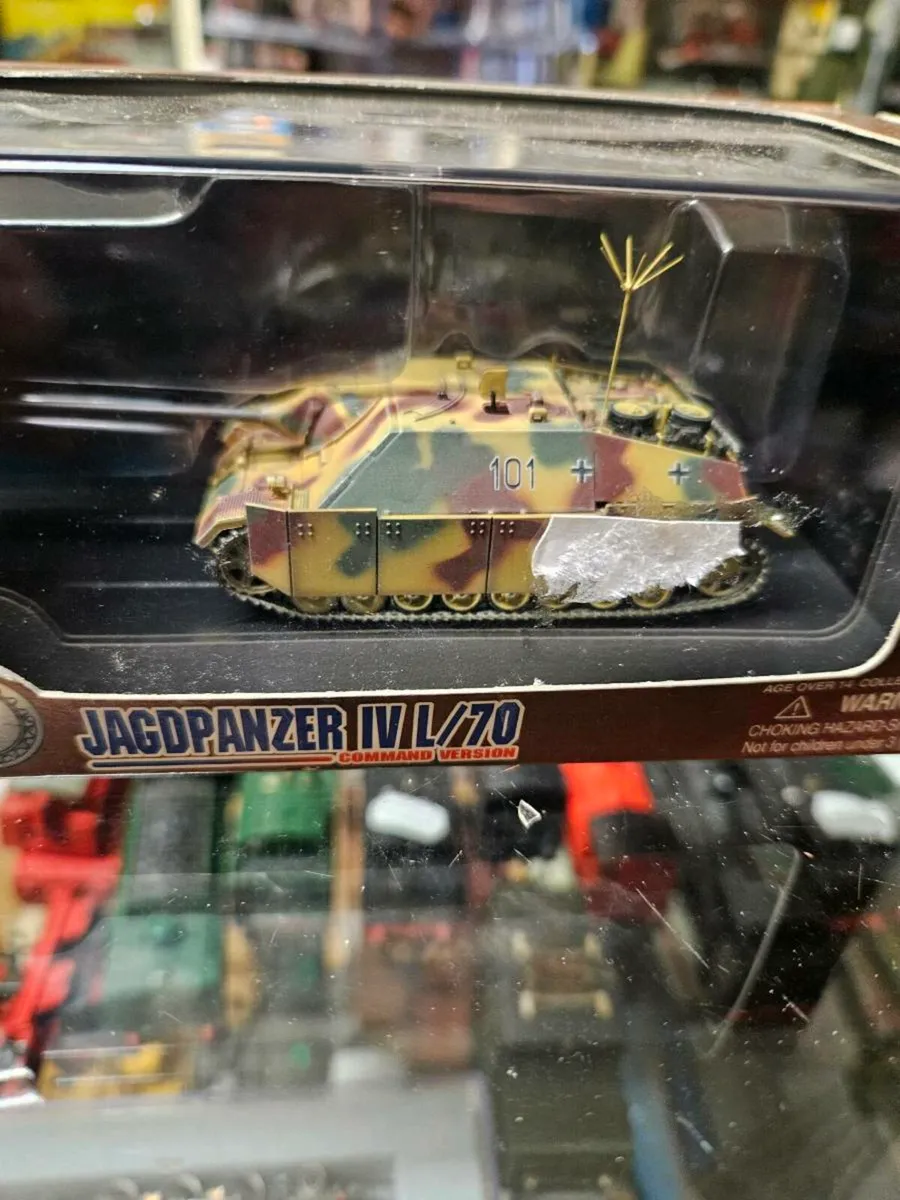Corgi Dragon Armour German WW2 Jadgpanzer - Image 2