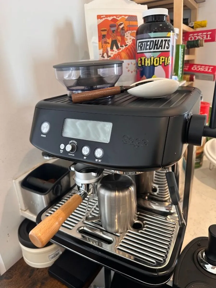 Sage Barista Pro Espresso Machine - Image 2