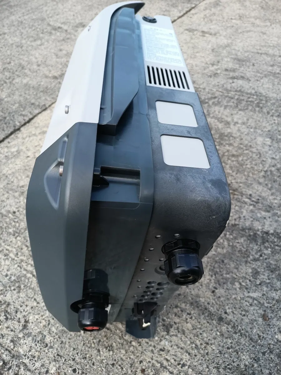 Inverter - Image 2