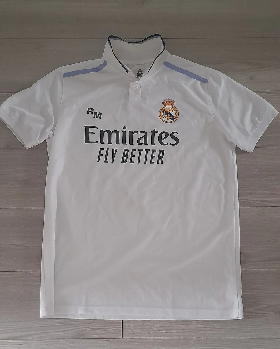 Real Madrid 22/23 Home Official Jersey - Image 1
