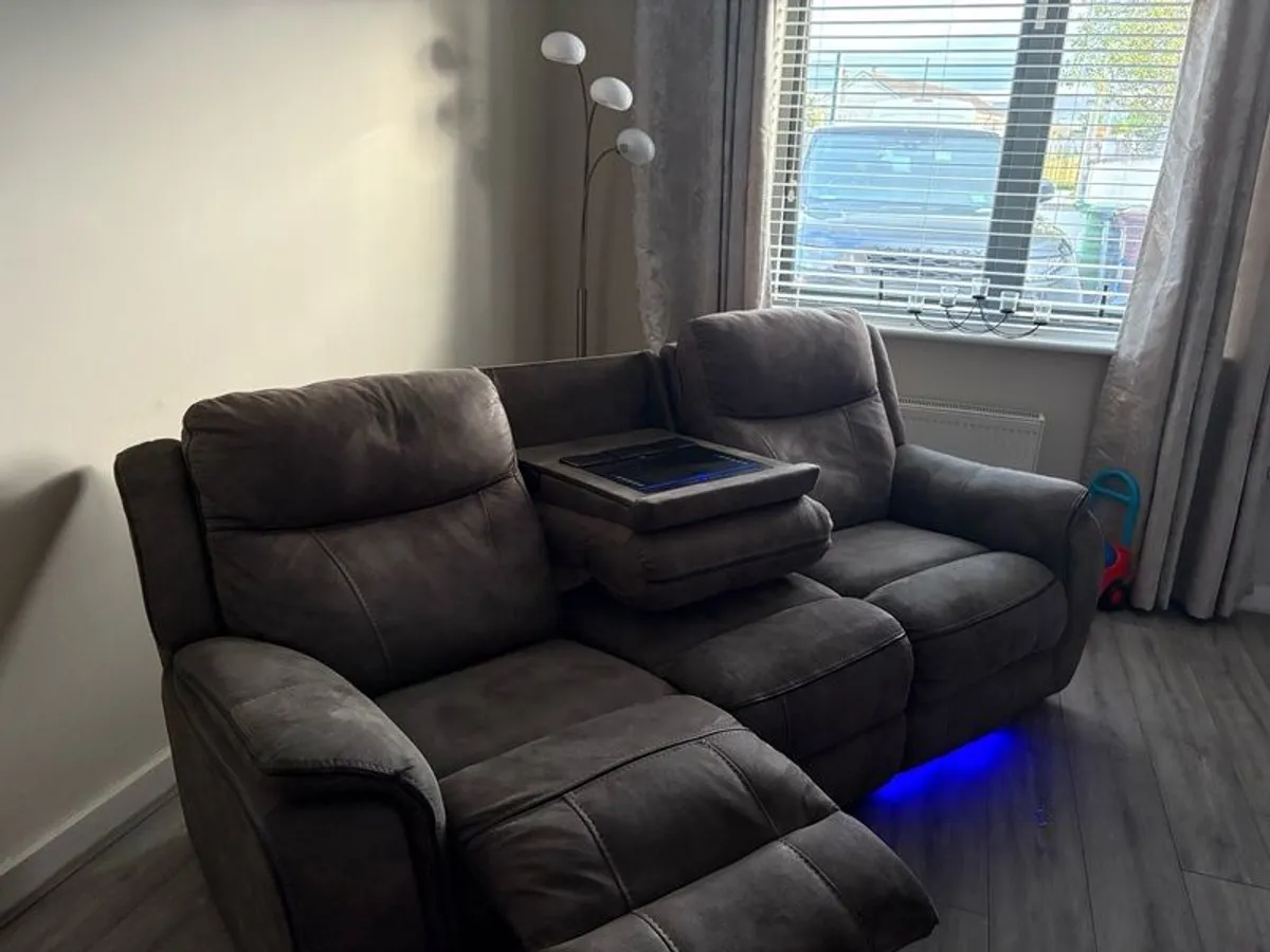 3 and2 seater - Image 3