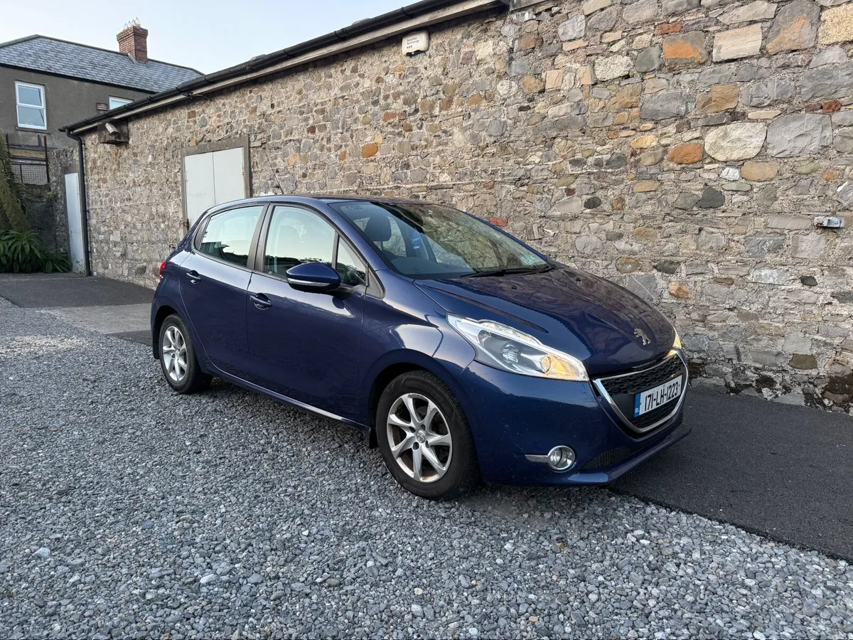 Peugeot 208 2017 - Image 3