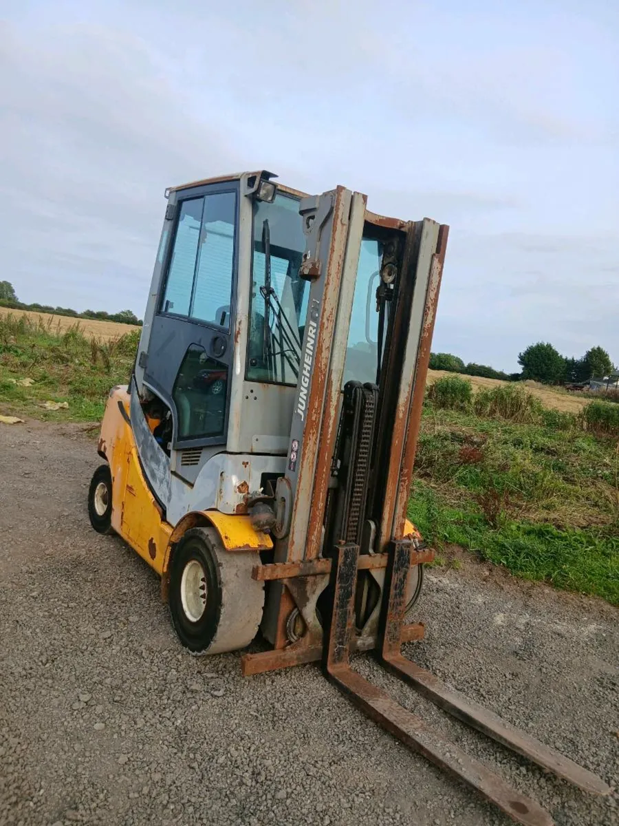 Forklift - Image 1