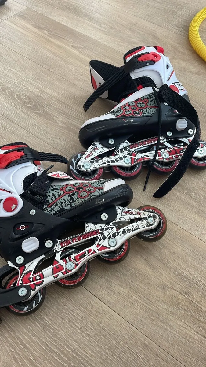 Inline skates