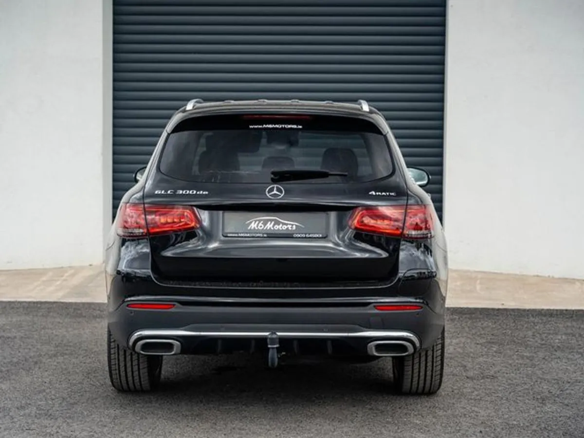 Mercedes-Benz GLC-Class GLC 300 DE 4matic AMG Lin - Image 4