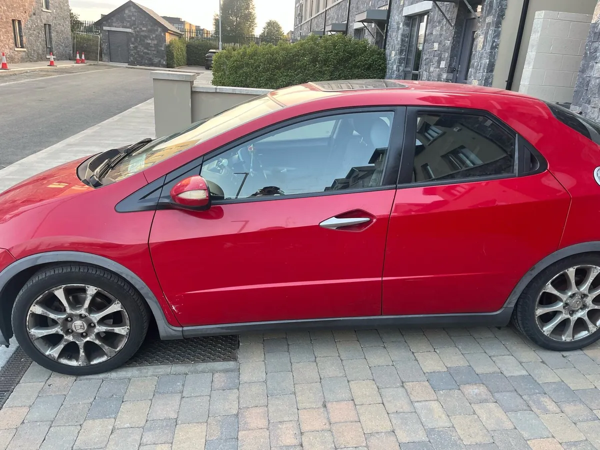 Honda Civic - Image 2