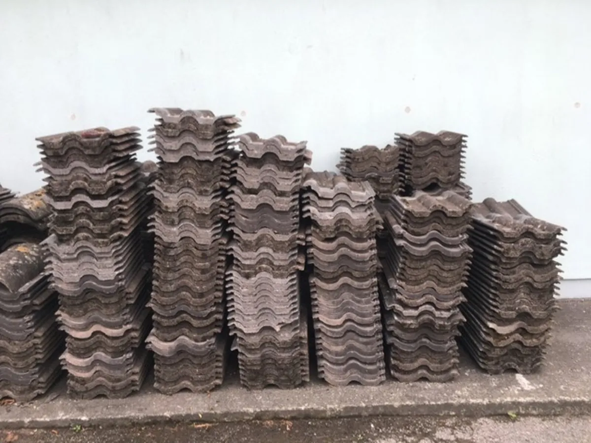 Roof tiles - Image 3