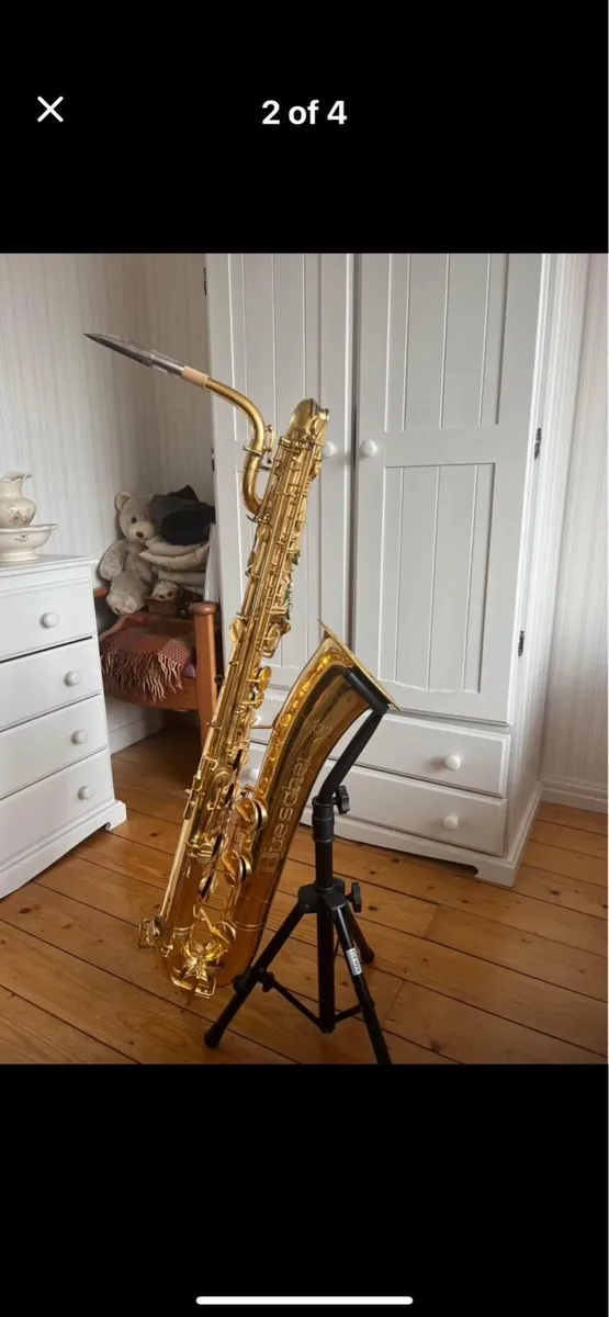 Baritone Saxaphone