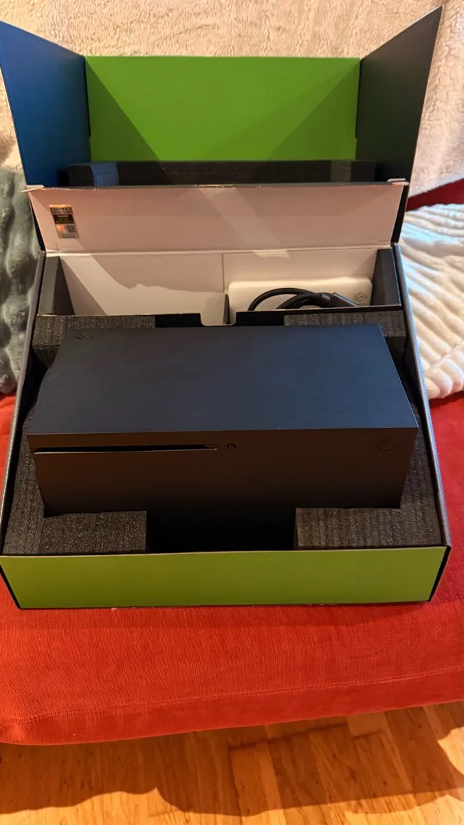 Xbox series x - Image 1