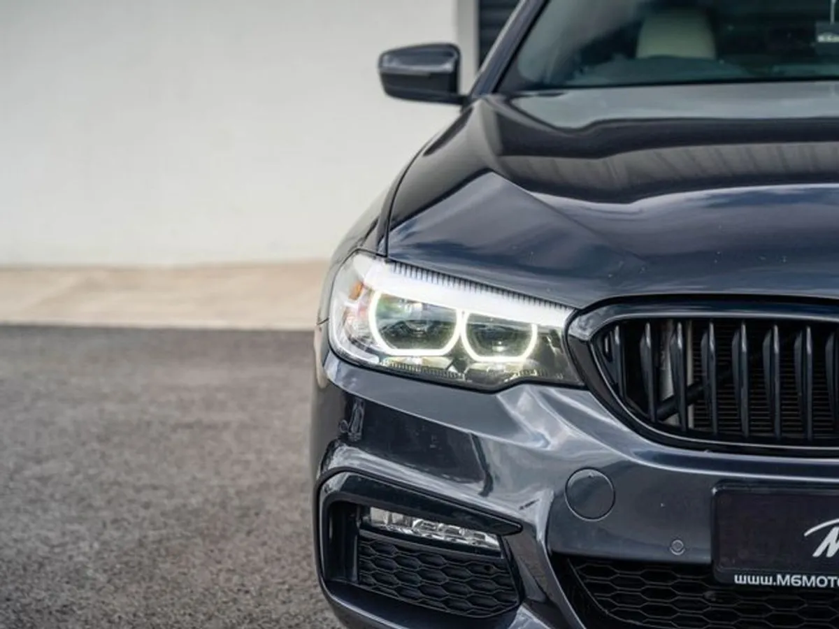BMW 5 Series 530d Xdrive M Sport Zm5l 4DR Auto - Image 3