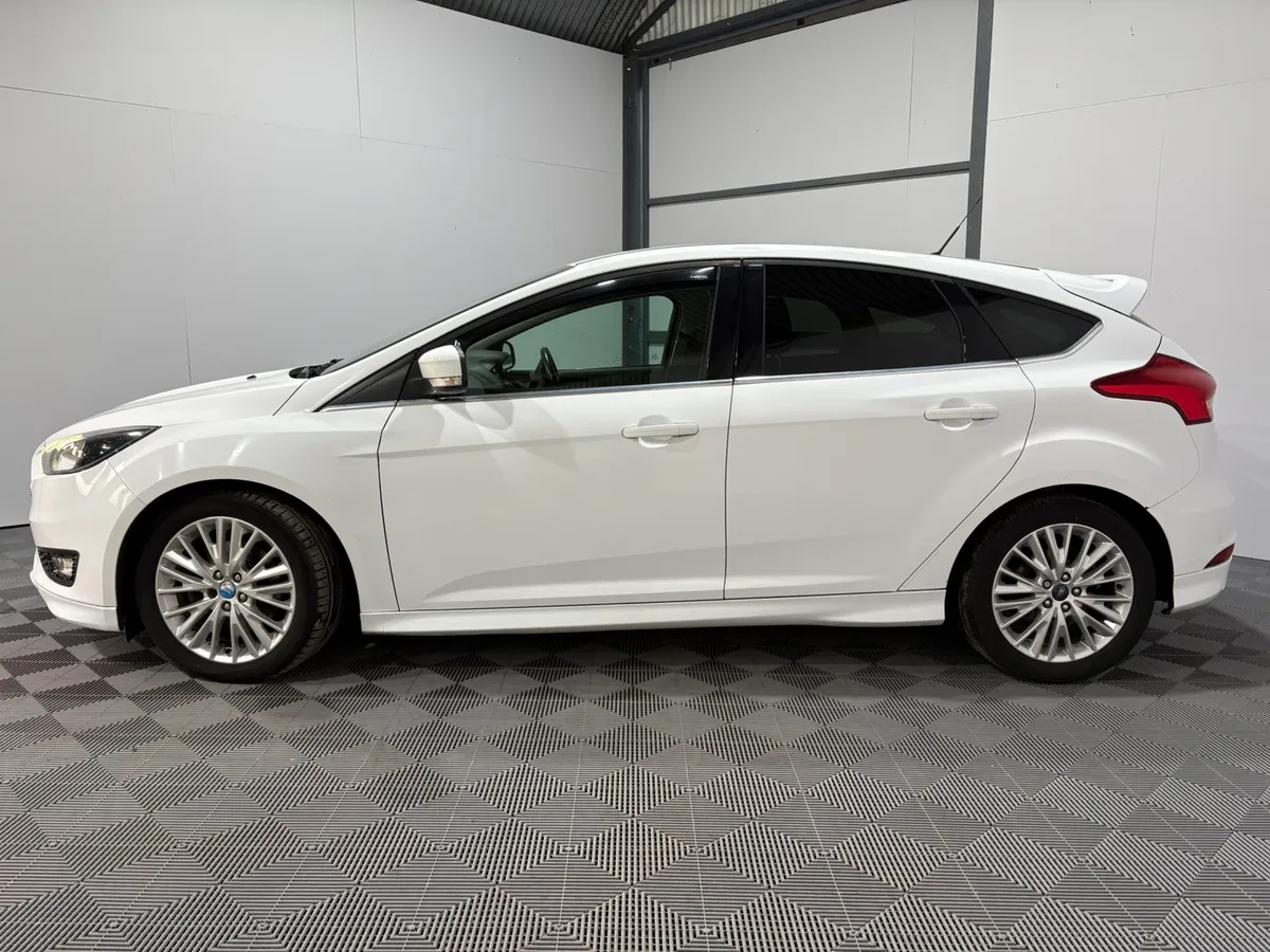 2016 Ford Focus Zetec-S 2.0 TDCi 150 Bhp - Image 4