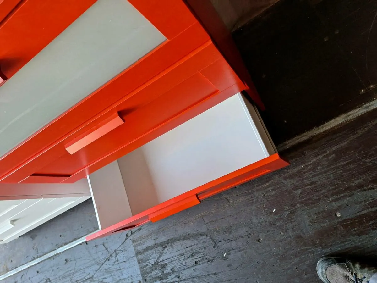 Red chest of drawers (DELIVERY) - Image 4