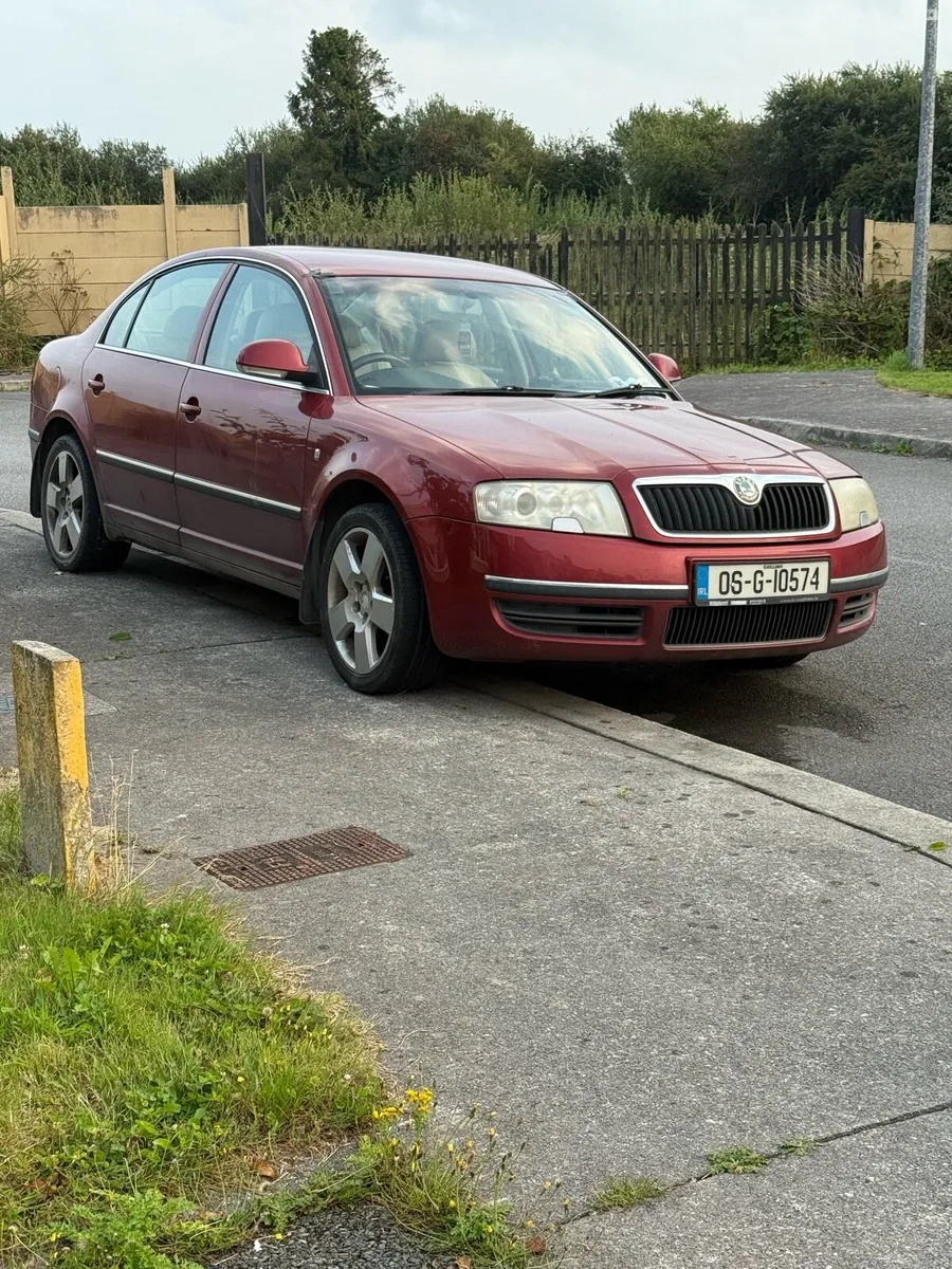 Skoda Superb 1.8 turbo petrol - Image 2