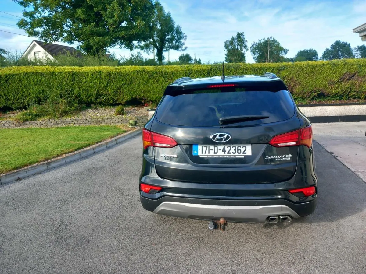 Hyundai  Santa  fe - Image 3