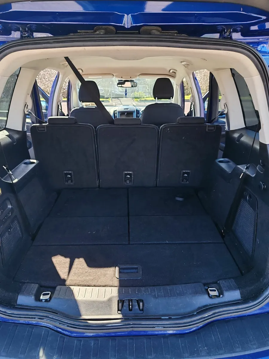 Ford Galaxy 2017 - Image 3