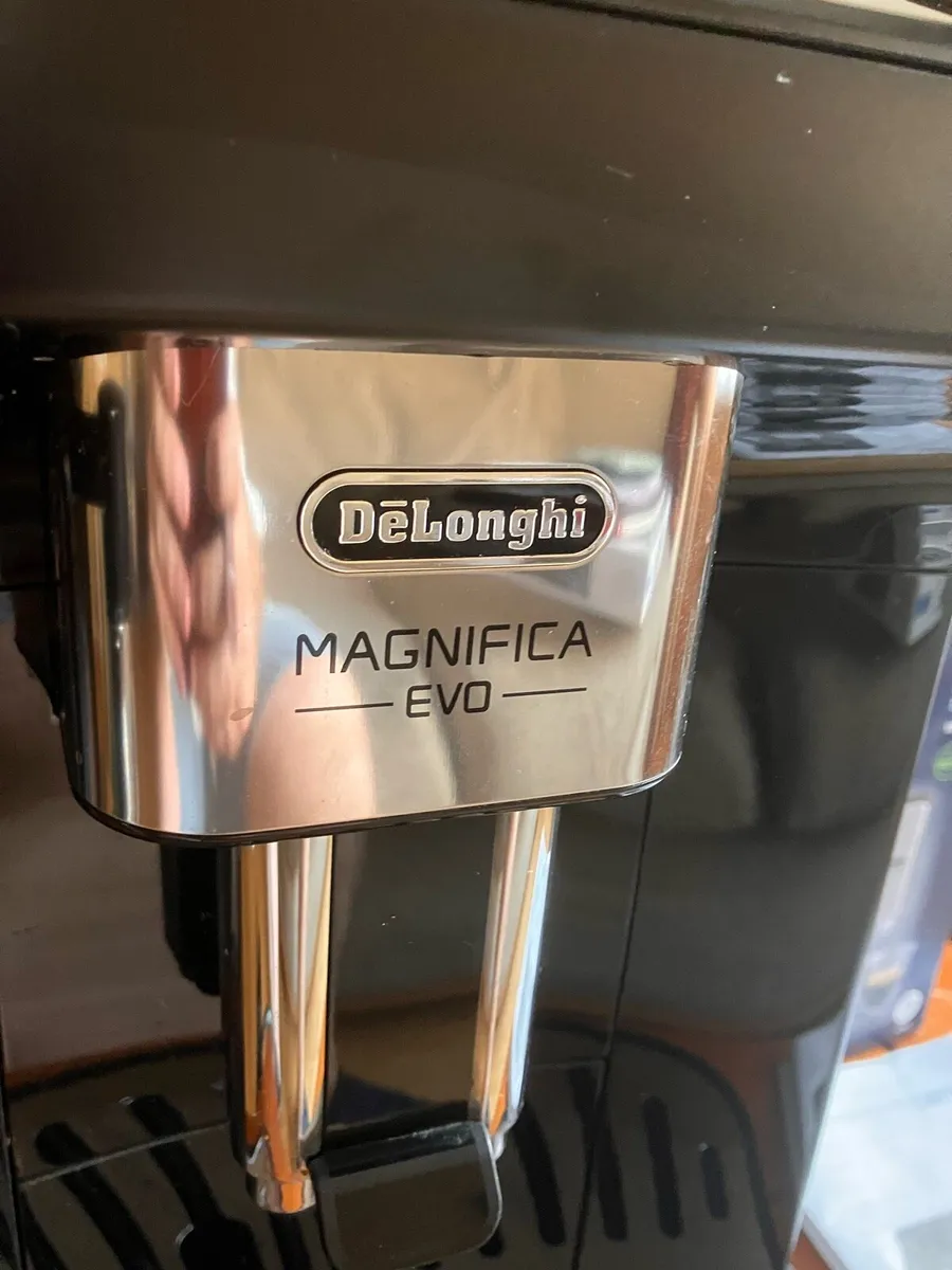 De Longhi Magnifico Evo - Image 3