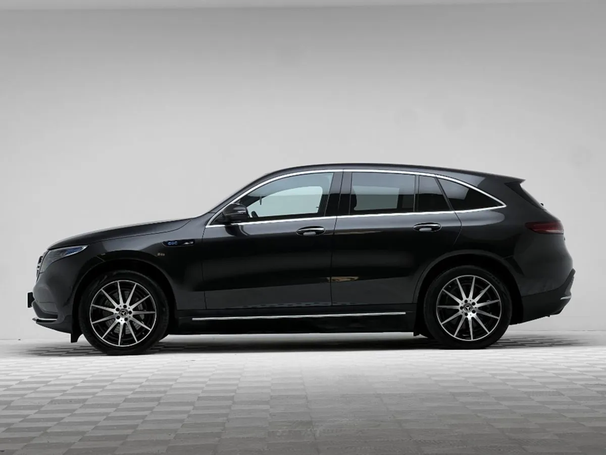 Mercedes-Benz EQC 400 AMG Line 4matic - Image 4