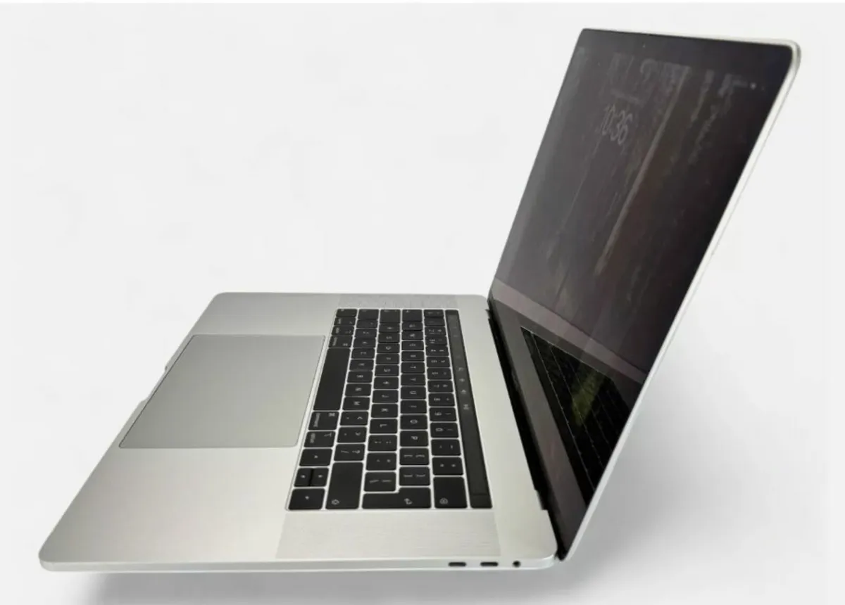 2018 Apple 15" MacBook Pro A1990 i7 16GB 1TB SSD - Image 3