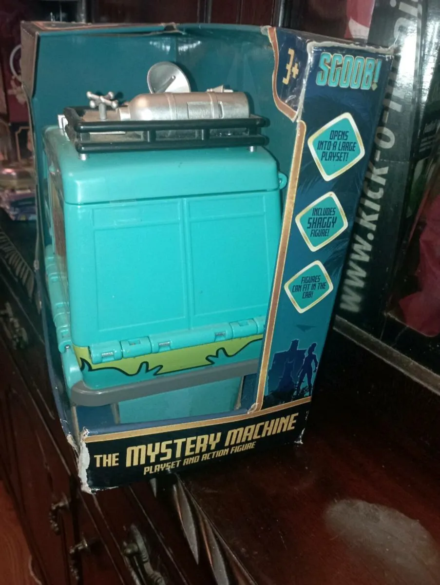 SCOOBY - DOO MYSTERY  MACHINE. - Image 2
