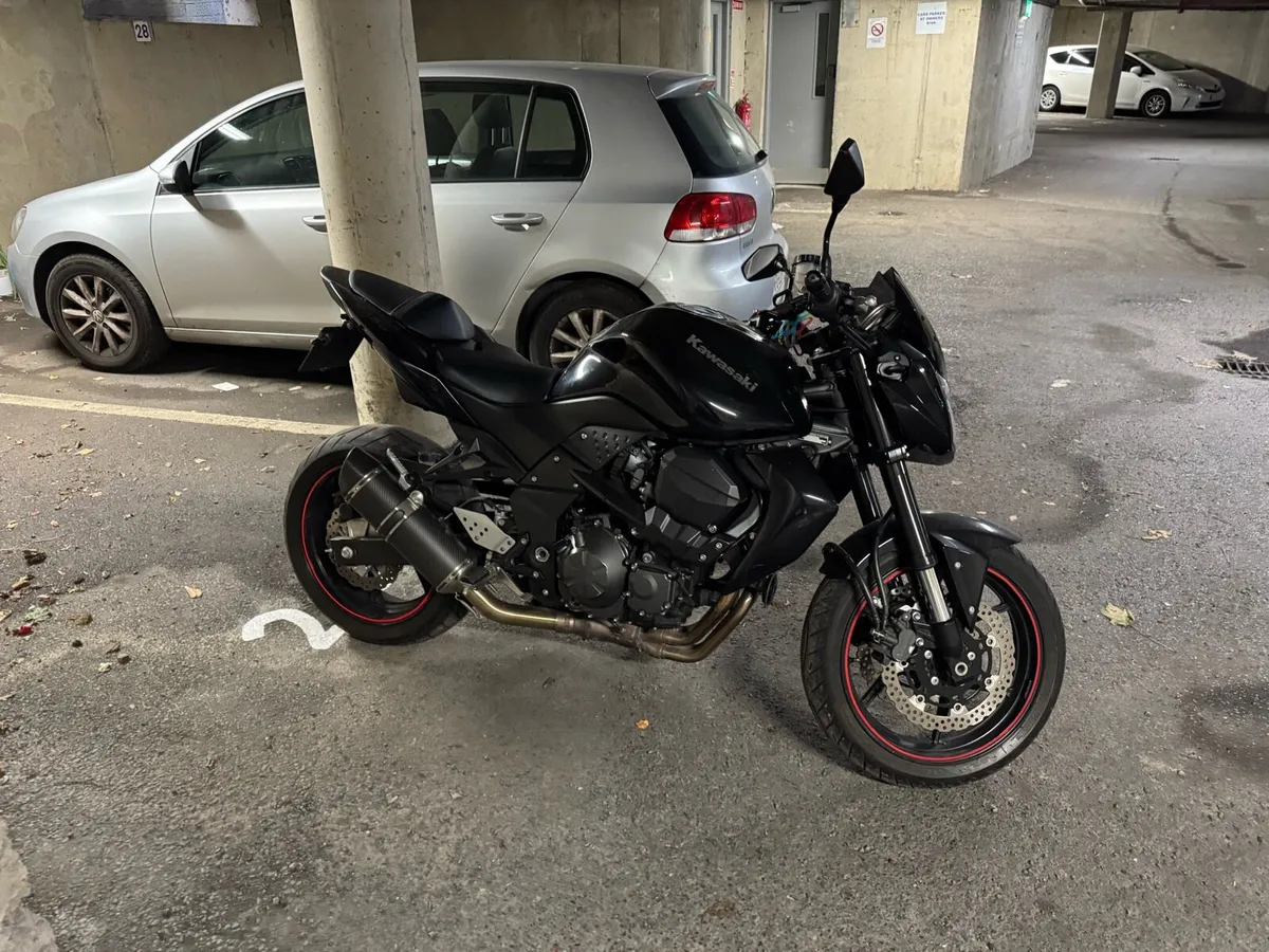 Kawasaki Z750 - 25k kms - €5600 - Image 1