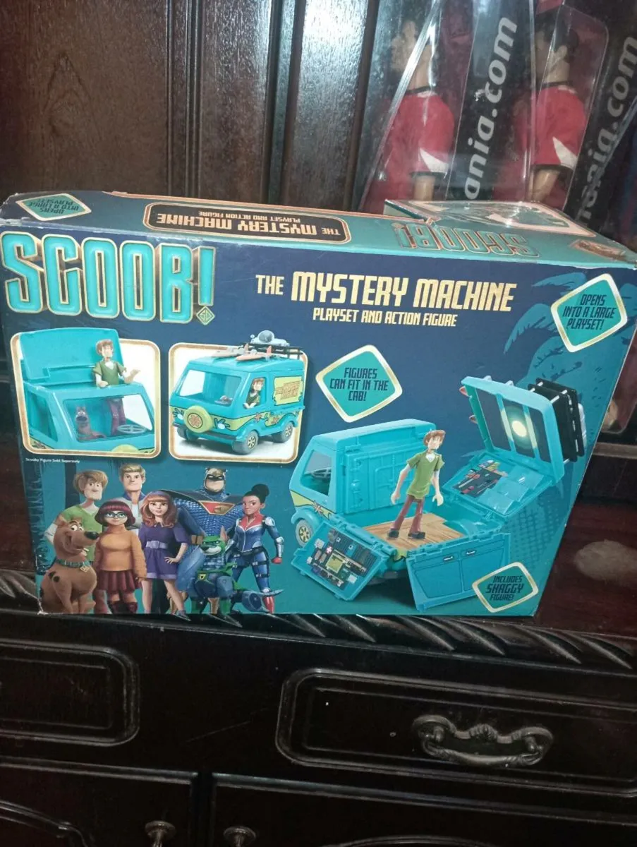 SCOOBY - DOO MYSTERY  MACHINE. - Image 4