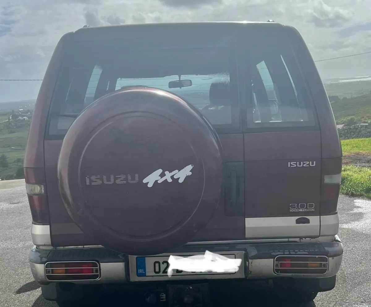 Isuzu Trooper Commercial - Image 2